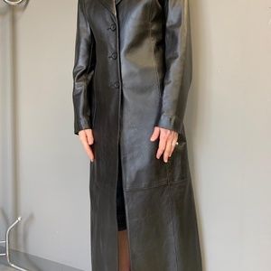 IDENTIFY LONG LEATHER COAT EXTRA SMALL